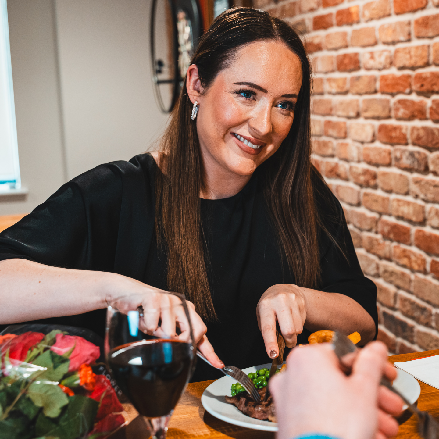 Valentine’s Weekend Dining & Treat Menu at The Cobham Arms in Quinton